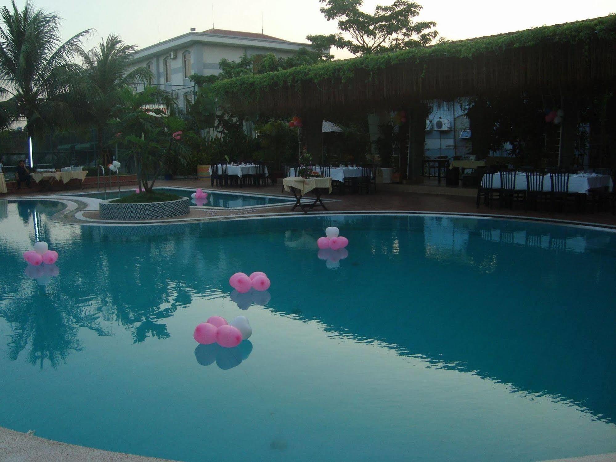 Sao Mai Phu My Resort Kültér fotó